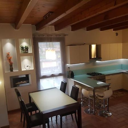 Copelia - Pool And Elegance Apartment Paratico Luaran gambar