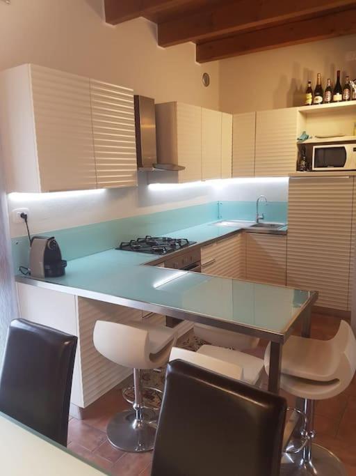 Copelia - Pool And Elegance Apartment Paratico Luaran gambar